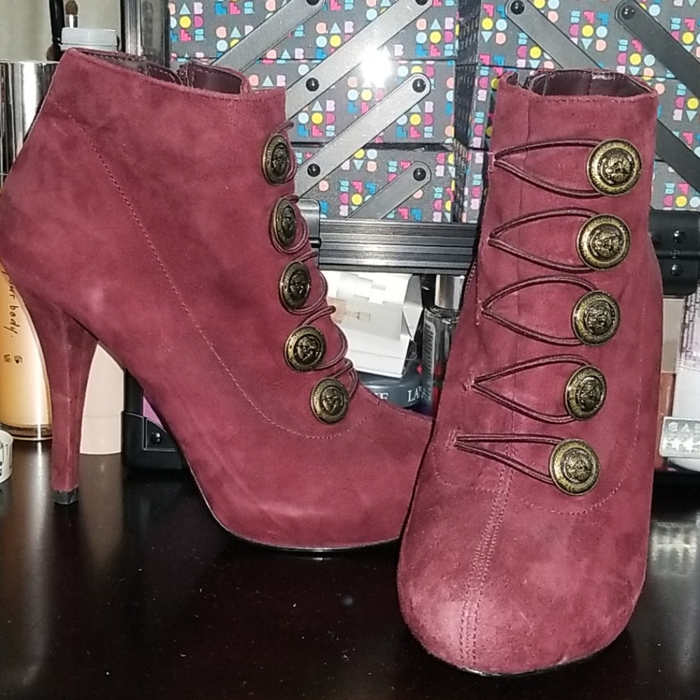 Guess booties